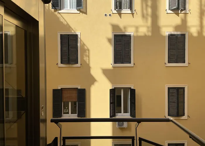 Colosseo Gardens - My Extra * Roma